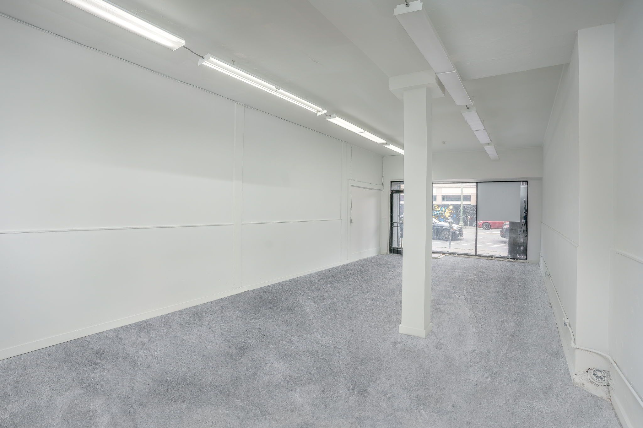 Lease/Commercial/Retail